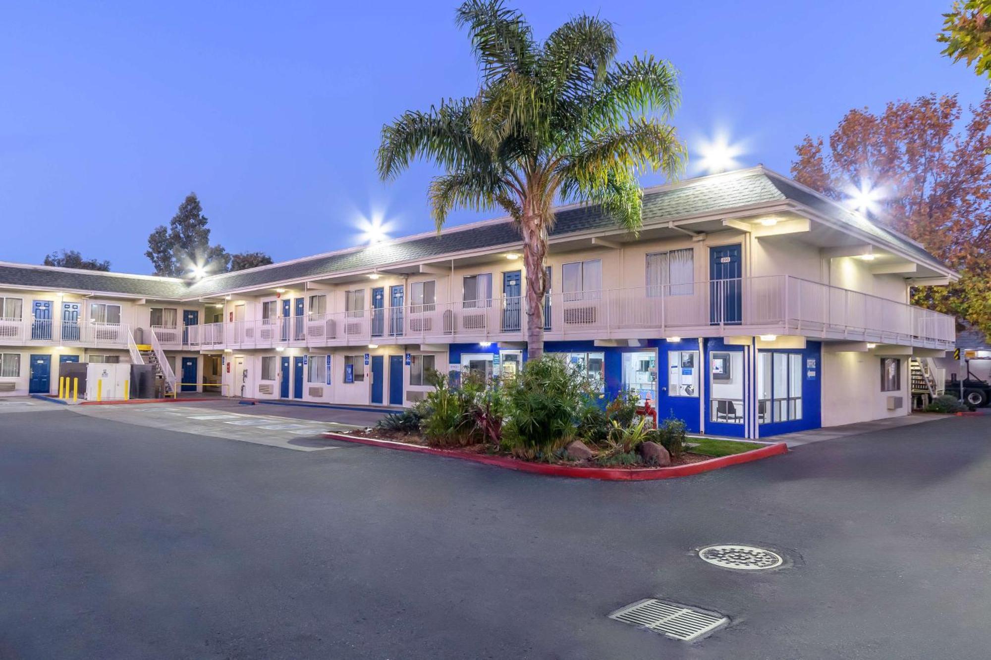 Motel 6 Hayward, Ca- Silicon Valley Gateway Exterior photo