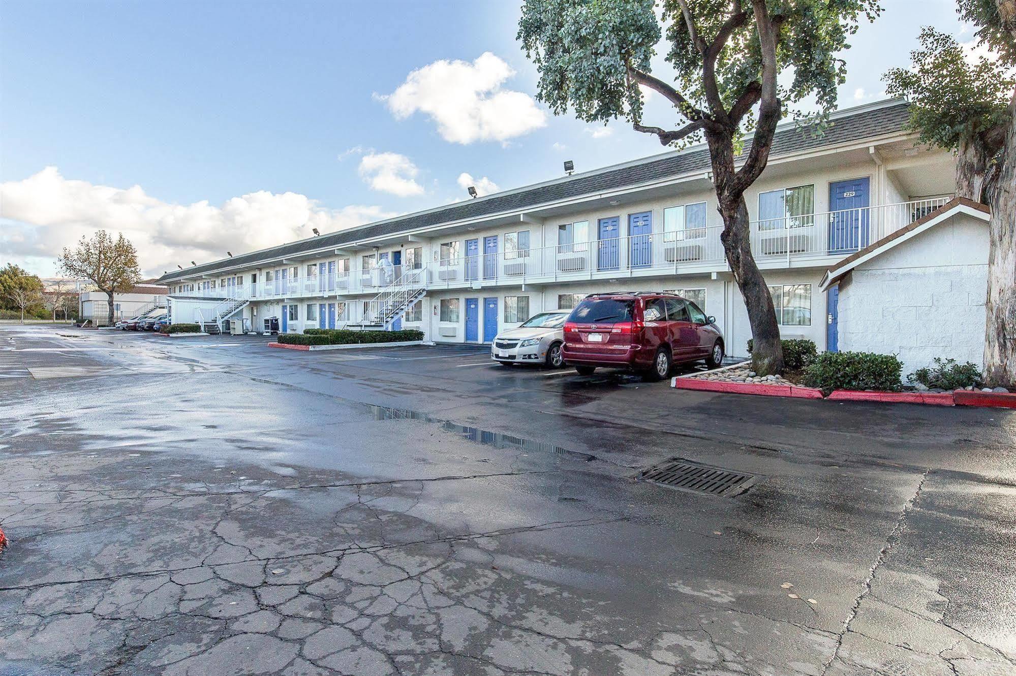 Motel 6 Hayward, Ca- Silicon Valley Gateway Exterior photo